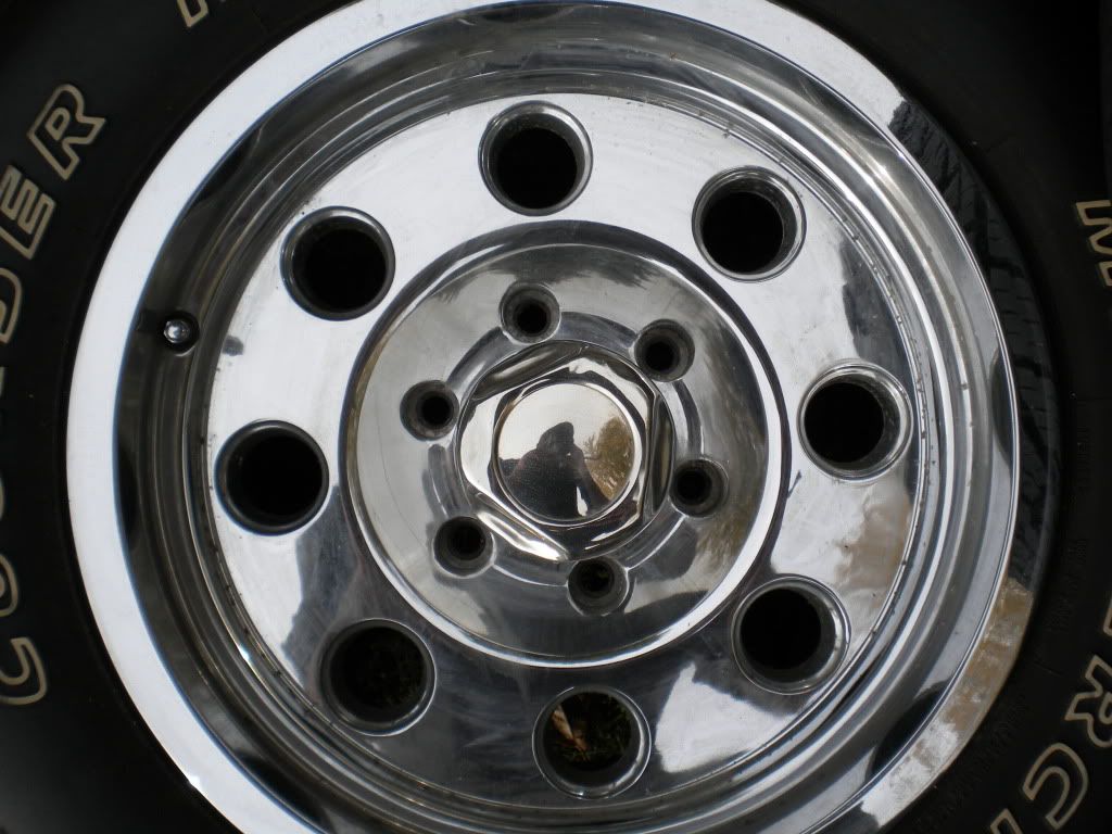 For Sale American Racing wheels w/tires300 Chevrolet Colorado