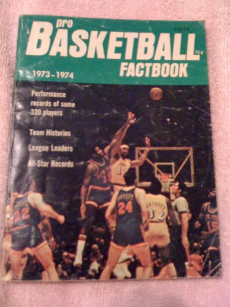 ProbasketballFactbook19731974.jpg