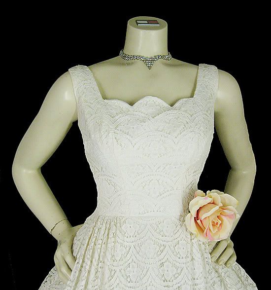 Vintage 50s Scalloped Lace Party Prom Wedding Dress XS eBay item